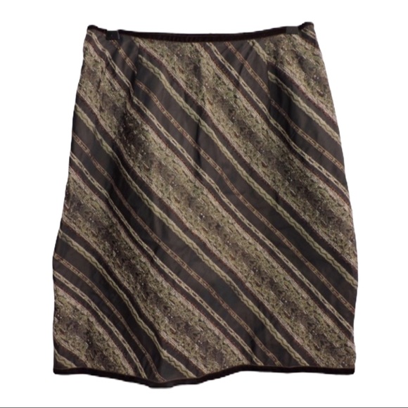 J Jill Knee Length A Line Skirt Size 10P - Picture 2 of 4